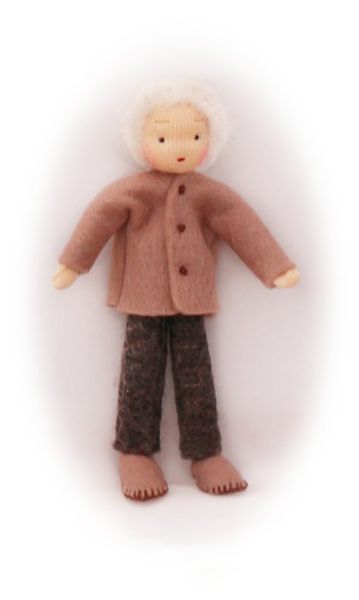 Großvater weißhaarig mit hellbrauner Jacke und dunkler Hose /Größe 12cm